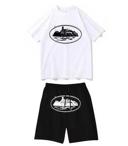 Conjunto de camiseta azul marino y pantalones cortos negros para hombre con estampado de crucero, atuendo informal de verano, conjunto de dos piezas de algodón transpirable. - Product Image 4