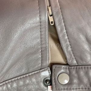 กระโปรงมินิทรงเอเข้ารูปเอวสูงสีน้ำเงินกรมท่าหนัง PU สุดฮอตเซ็กซี่ลำลองสำหรับผู้หญิง  กำลังฮิตในฤดูร้อนปี 2025 - Product Image 4