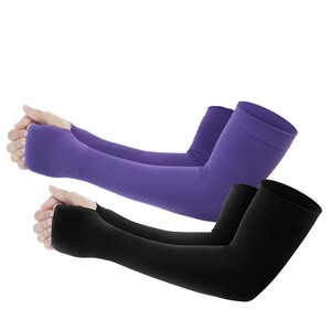 Manchons de Cyclisme à Séchage Rapide Imprimés Numériquement avec Logo, Protection UV, Rafraîchissants, Écologiques et Résistants à l'Eau pour le Basketball - Product Image 1