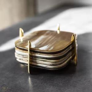 Posavasos de Cuerno de Búfalo al por Mayor, Posavasos Naturales Hechos a Mano para Protección de Mesas - Product Image 6