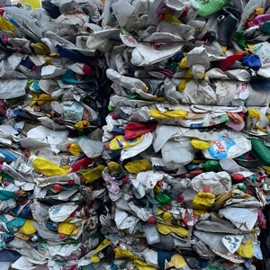 วัสดุรีไซเคิลพลาสติก HDPE คุณภาพสูงแบบม้วน สำหรับการใช้งานเชิงพาณิชย์ - Product Image 1