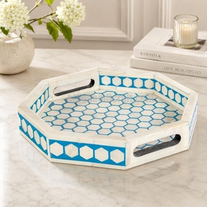 Plateau de toilette artisanal en nacre, élégant organisateur décoratif pour chambre, salle de bain, coiffeuse et boutiques de cadeaux - Product Image 2