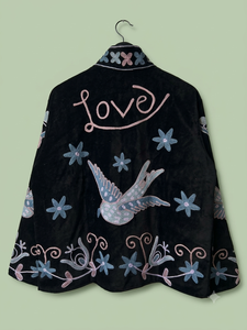 Chaqueta Corta de Invierno para Mujer, Estilo Casual Urbano, de Terciopelo Negro, con Cuello Cuadrado, Mangas Largas y Patrón Floral Bordado - Product Image 2