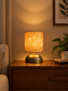 Lampe de table moderne à abat-jour en tissu, petite, avec douille E26, lumière chaude, pour la lecture au chevet, décoration de chambre à coucher et salon - Product Image 3