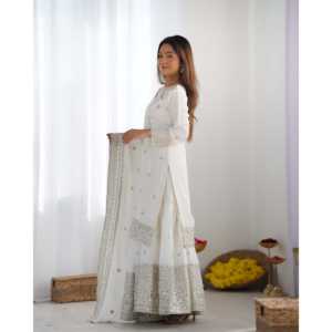 Beautiful Top-Plazzo and Dupatta <b>Set</b> with <b>Embroidery</b> Sequence Work XL Size - Product Image 5