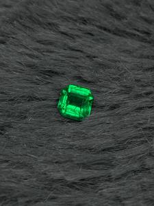 Piedra Preciosa Suelta de Esmeralda Verde Natural, Corte Octogonal, Origen ZM, para Joyería - Product Image 4