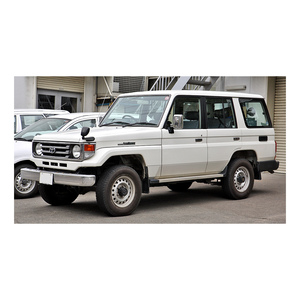Land Cruiser Usados con Techo Rígido, 10 Plazas, Venta de Vehículos Usados Chevrolet de Alta Calidad a Buen Precio para Adultos - Product Image 3