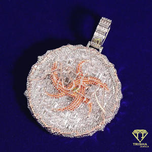 Colgante de Diseño con Símbolo, Diamantes Moissanite VVS y Plata de Ley 925, Joyería Hip Hop - Product Image 5