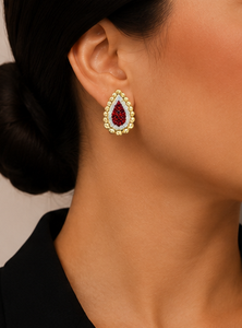 Boucles d'oreilles en argent sterling 925 plaqué or avec rubis rouge CZ en forme de goutte d'eau et halo de CZ blanc, bijoux de luxe pour femmes - Product Image 6