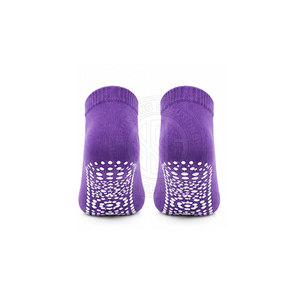 Chaussettes antidérapantes pour femmes, style simple, chaussures d'intérieur douces pour la maison, le yoga, la marche et un usage quotidien confortable - Product Image 6