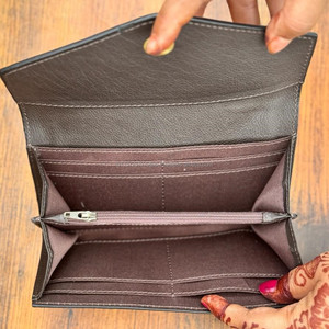 Nuevas carteras de piel de vaca hechas a mano y cuero mecanizado a mano para mujer, elegante Cartera de vaquera de alta calidad personalizada de cuero genuino - Product Image 6