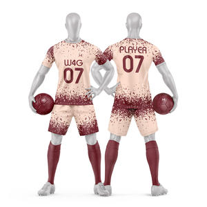 Conjunto de Camiseta y Pantalones Cortos de Fútbol Personalizados para Hombre, 100% Poliéster, Impresión Personalizada, Transpirables, de Secado Rápido, Antibacterianos - Product Image 6