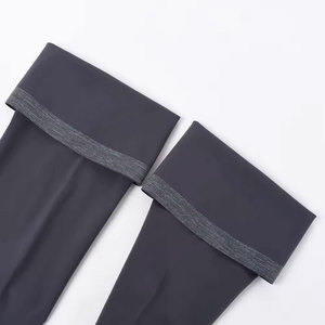 Calentadores de Piernas Ajustables de Punto Elástico para Mujer, Gruesos, Color Gris Sólido, Transpirables, Elásticos y Protector - Product Image 3