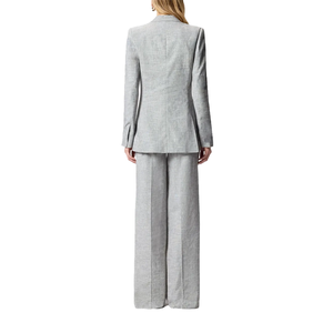 Blazer gris sur mesure OEM pour femme, double boutonnage, col cranté, manches longues, style professionnel, manteau de costume de bureau, vente en gros fabricant - Product Image 2