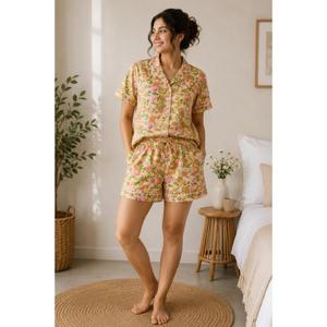 Conjunto de Pijama de Algodón con Estampado de Bloques para Mujer, Hecho a Mano en India, Conjunto de Pijama Corto Floral, Ropa de Dormir y para Estar en Casa - Product Image 4