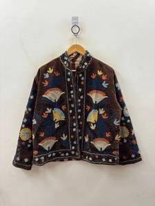 Chaqueta Suzani de Terciopelo Marrón Chocolate para Mujer, al por Mayor, Hecha a Mano, con Bordado Floral, Chaqueta Corta Forrada para Invierno - Product Image 2