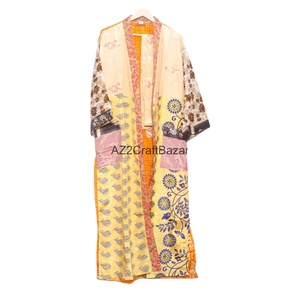 Kimono long en soie fait main à manches longues, robe de mariée, cardigan pour femme, vêtement de détente élégant, peignoir en soie, cadeau pour elle - Product Image 1