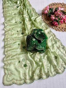Sari Tradicional Indio de Diseño con Bordado y Lentejuelas para Mujer, para Bodas y Fiestas, Blusa Cosida con Materiales Reciclados - Product Image 4