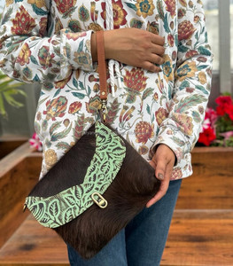 Bolsos de piel de vaca de estilo occidental para mujer, nuevo diseño, monedero tallado, bolso informal, bandolera de cuero genuino, bolsos cruzados - Product Image 2