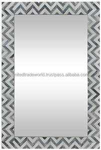 Le dernier miroir en bois et verre incrusté d'os au design antique de United Trade World Décoration murale pour salle de bain à usage domestique - Product Image 2