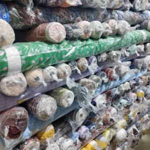 Lot de stock Jenny. Lot de tissus imprimés en mousseline de Corée, textiles variés, motifs imprimés, hijab, robe, vêtements variés - Product Image 5