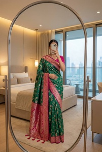 Sari de Seda Banarasi de Diseño de Última Moda y Calidad Premium para Damas, Disponible a un Precio Accesible desde India - Product Image 4