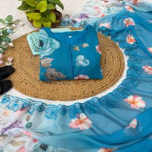 Conjunto de Vestido Georgette VASTRA COTTAGE con Mangas Bordadas a Mano, Pantalón y Dupatta de Seda Taby con Estampado Digital y Borde de Lentejuelas - Product Image 1