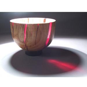 Cuenco de resina epoxi y madera de calidad premium con acabado pulido, ideal para decoración de mesa de comedor y regalos de lujo. - Product Image 1