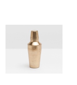 Coctelera de Metal Resistente, Fabricada con Materiales de Primera Calidad, Cierre Hermético, Colador Integrado y Agarre Fácil para Restaurantes - Product Image 1