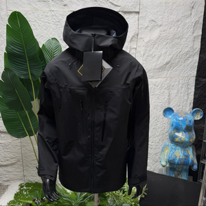 Veste d'hiver imperméable en laine pour femme, épaisse et chaude, avec col à pompons en fourrure, idéale pour la randonnée, la chasse et le cyclisme - Product Image 6