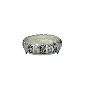 กระถางดอกไม้แกะสลักลายละเอียดขนาดใหญ่ - Product Image 1