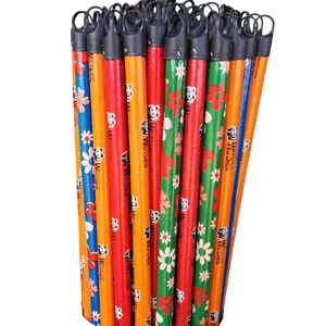 Bâton de balai en bois enduit de PVC de 120cm avec manche court en plastique pour balai à franges et tête de balai en PVC coloré Vietnam - Product Image 1