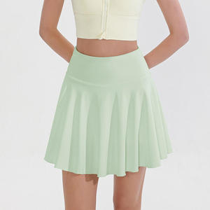 Jupe de tennis mini plissée rose unie taille haute respirante avec fermeture éclair pour femme – Collection été - Product Image 1