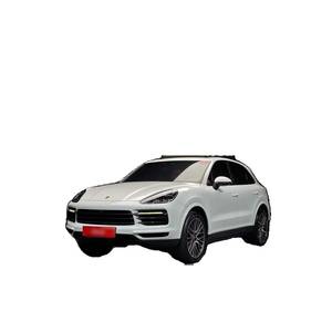 Porsche Cayenne 3.0 2024/5 con Caja de Cambios Automática, Asientos de Cuero, Cámara Trasera, Solo 69,628 km, Volante a la Izquierda - Product Image 1
