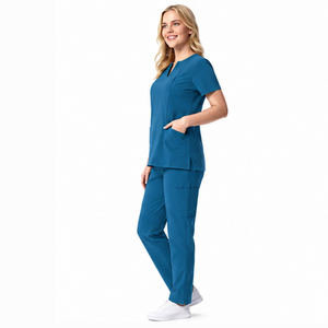 Tenue Médicale Personnalisée pour Médecins et Infirmières – Ensemble Blouse et Pantalon Unisexe pour Hôpitaux et Soins de Santé – Vente en Gros Fabricant - Product Image 1