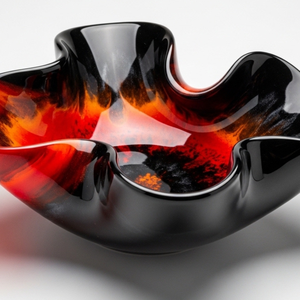 Bol décoratif en résine noire et rouge, artisanal et luxueux |   Bol de service d'art abstrait moderne - Product Image 6