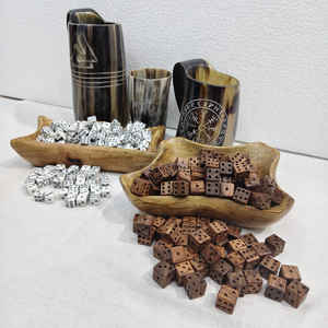 Dés en bois poli de qualité supérieure, vente en gros d'usine, dés de jeu de société avec points, dés de table, dés de jeu de société, dés de jeu en bois - Product Image 5