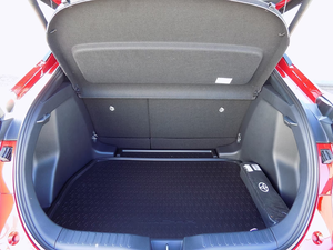 Toyota C-HR 1.8L Hybride 4x2 Team D SUV Économe en Carburant Automatique Crossover Véhicule Familial Prêt à l'Exportation - Product Image 5