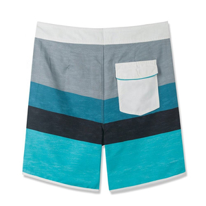 Shorts de sport décontractés pour hommes en coton 100% respirant et écologique, avec logo personnalisé sur le devant, taille mi-haute élastique et poches, tricoté 140g - Product Image 3