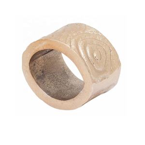 Modern Style Metal Napkin Ring Tableware Cloth or <b>Paper</b> Wood Grain <b>Pattern</b> Metal Napkin Ring Restaurant Hotel Home Decoration - Product Image 1