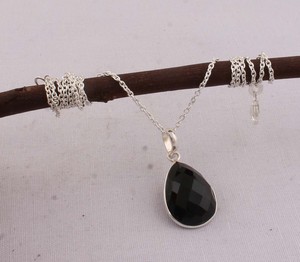 Pendentif en argent sterling 925 avec onyx noir, collier en pierre précieuse noire naturelle, bijoux artisanaux faits à la main, vente en gros, style gothique vintage - Product Image 6