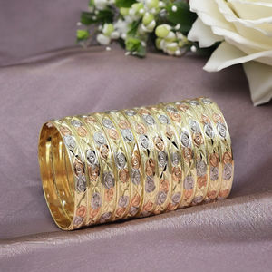 ขายส่งกำไลชุบทอง3โทนเครื่องประดับแฟชั่นกำไลหลายสีทองกำไลข้อมือสามสีเครื่องประดับ3โทน - Product Image 3