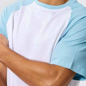 Camiseta de hombre blanca y azul claro, corte regular, cuello redondo, color sólido, informal, tejido de punto, 100% algodón jersey. - Product Image 4