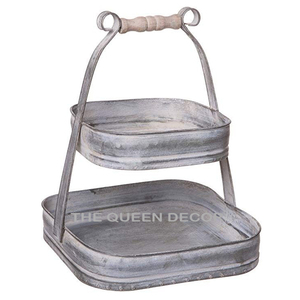 Bandeja Navideña Rectangular Rústica de Metal Galvanizado con Asas de Madera Hechas a Mano, Ideal para Decoraciones de Bodas, Festivales y Fiestas - Product Image 4