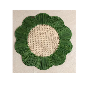 Sous-plat rond en rotin naturel résistant à la chaleur, motif vert, vente en gros, pour assiettes et plats - Product Image 1