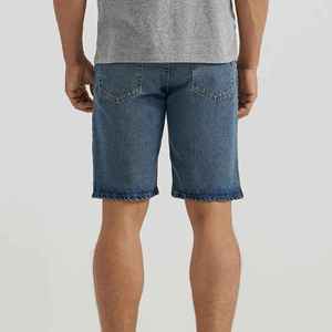 กางเกงยีนส์ขาสั้นผู้ชายขายดี ระบายอากาศได้ดี หรูหรา สบายๆ เรียบง่าย สั่งทำได้ กางเกงยีนส์ขาสั้นสำหรับเล่นกีฬาฤดูร้อน - Product Image 2