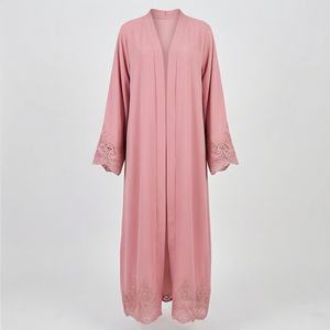 Nouvelle Abaya Grande Taille à Manches en Dentelle Florale et Fermeture Éclair, Couleur Personnalisable, Robe Décontractée d'Été Exclusive pour Femme, Tenue Pudique, Vente Transfrontalière - Product Image 1
