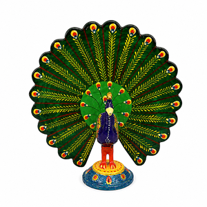 Figurine de paon en métal contemporaine artisanale |   Décoration d'intérieur colorée, cadeaux et présentoirs de table - Product Image 1