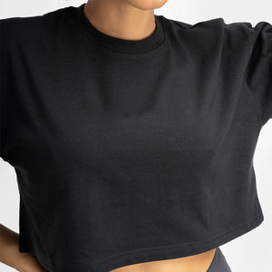 Crop top personnalisé avec logo, crop top pour femme, vente en gros, crop tops en spandex et polyester de haute qualité et confortables pour femmes - Product Image 4