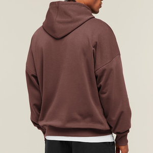 Tissu spacieux, coutures robustes et construction pratique, idéal pour les sweats à capuche surdimensionnés pour hommes, tendance et de qualité supérieure. - Product Image 4